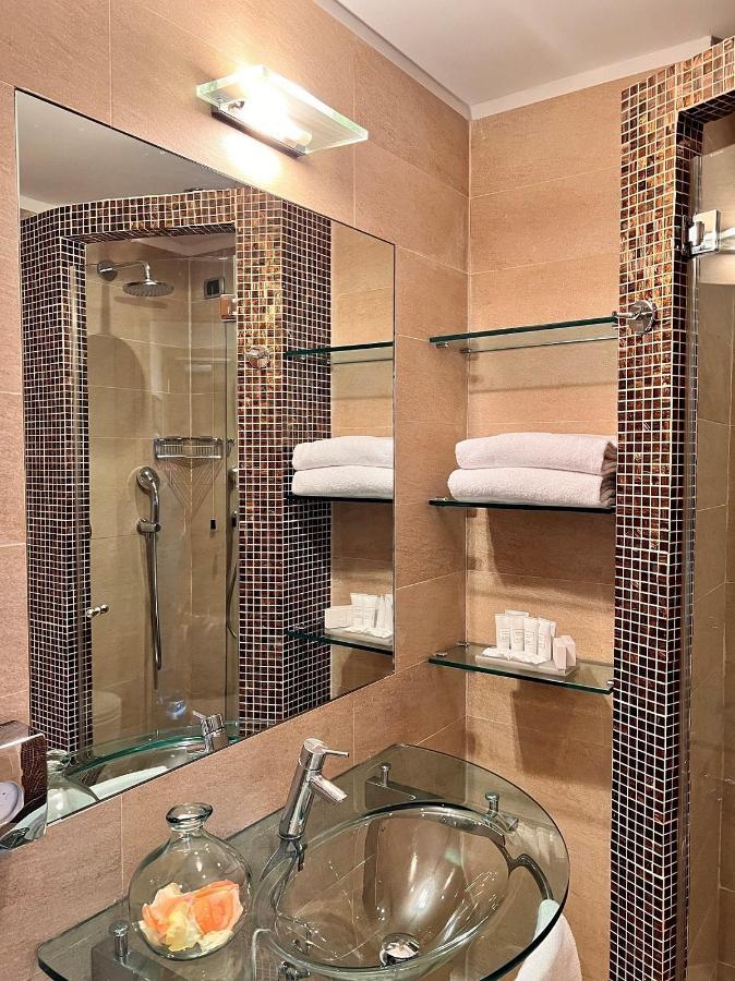 Chambre Lit Queen-Size Confort