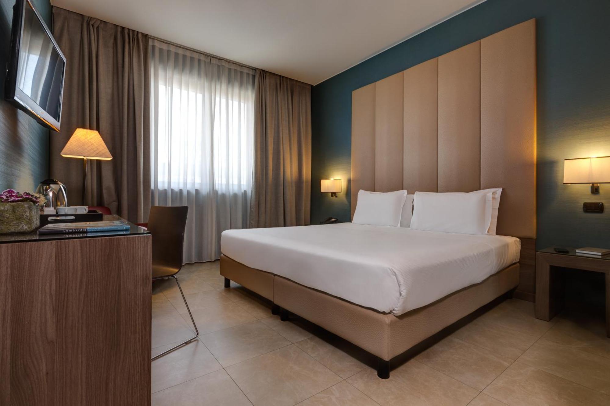 Double Room,1437746281:JPEG