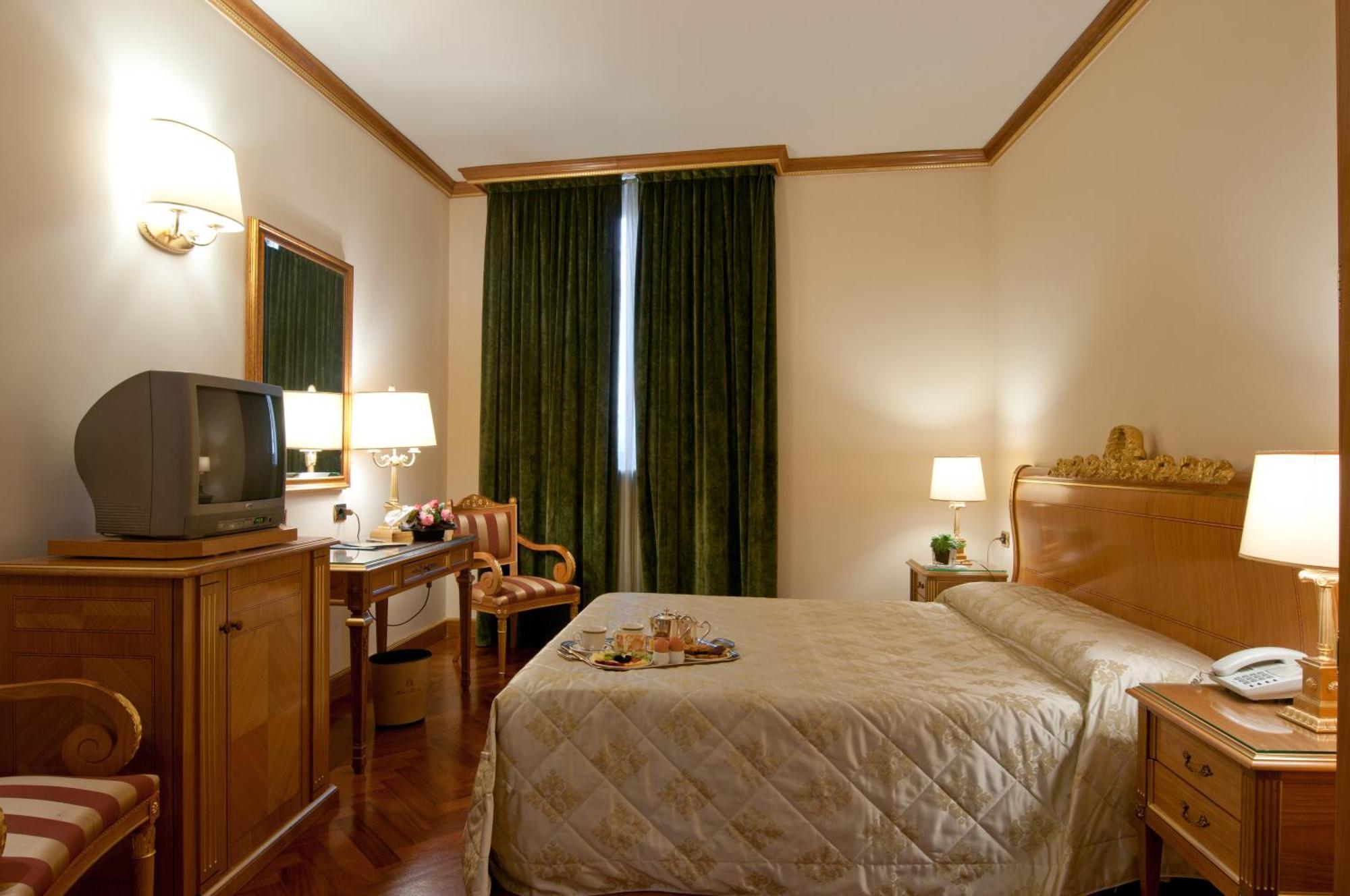 Chambre Double ou Lits Jumeaux