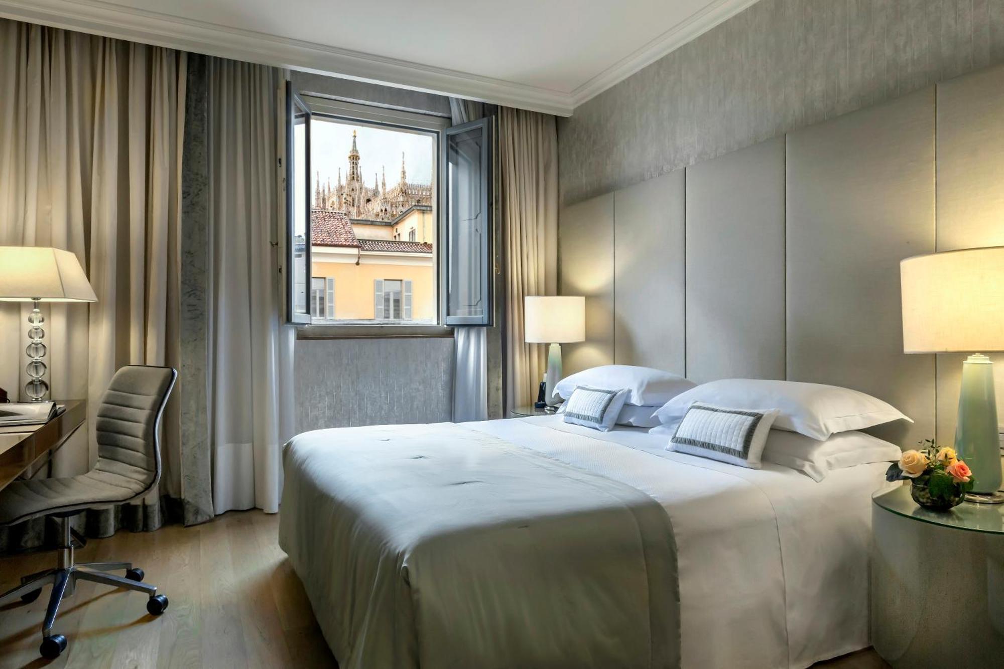 Chambre Double ou Lits Jumeaux Deluxe - Vue sur Cathédrale de Milan