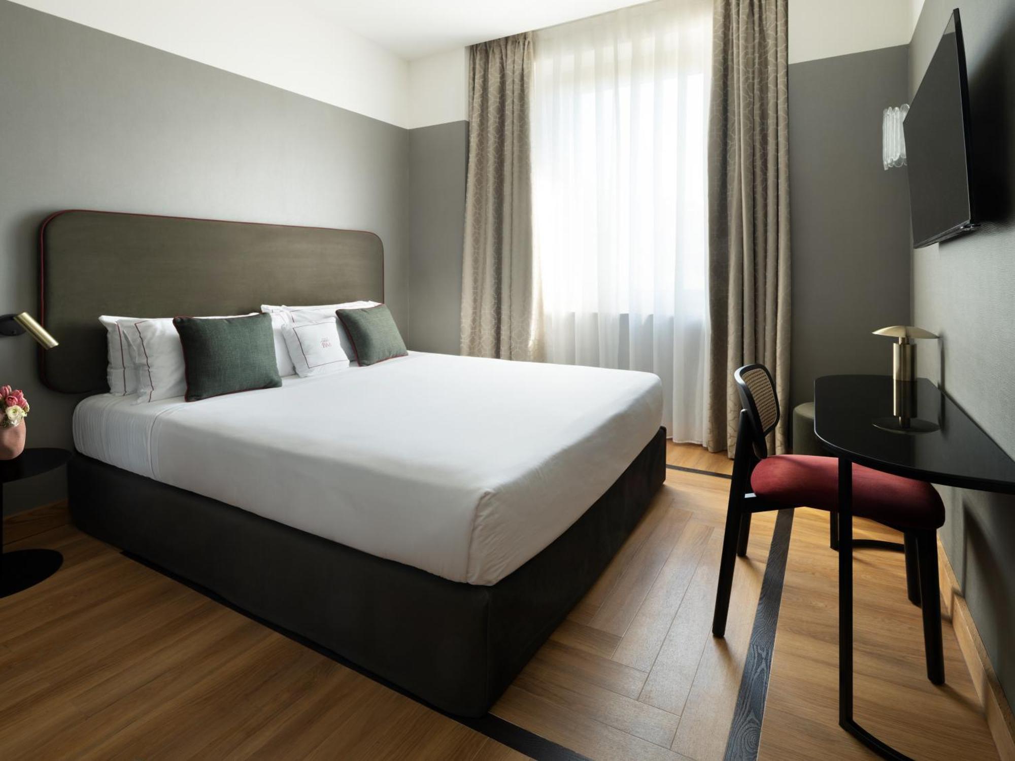 Superior Queen Room