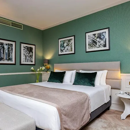 Leonardo Hotel Milan City Center-3